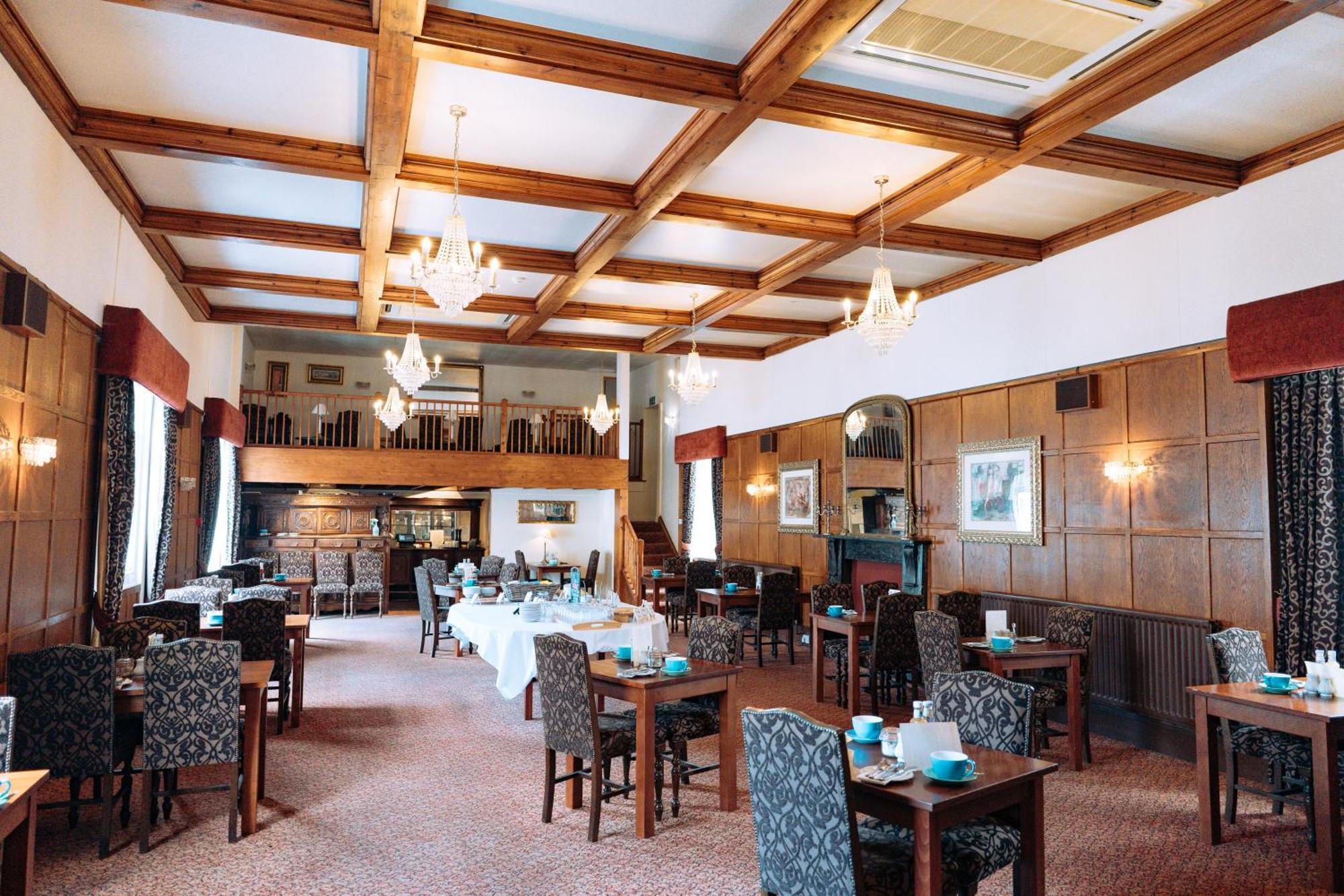 The Royal Lion Hotel Lyme Regis Eksteriør billede